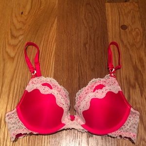 Victoria’s Secret Red Lace Dream Push Up Bra